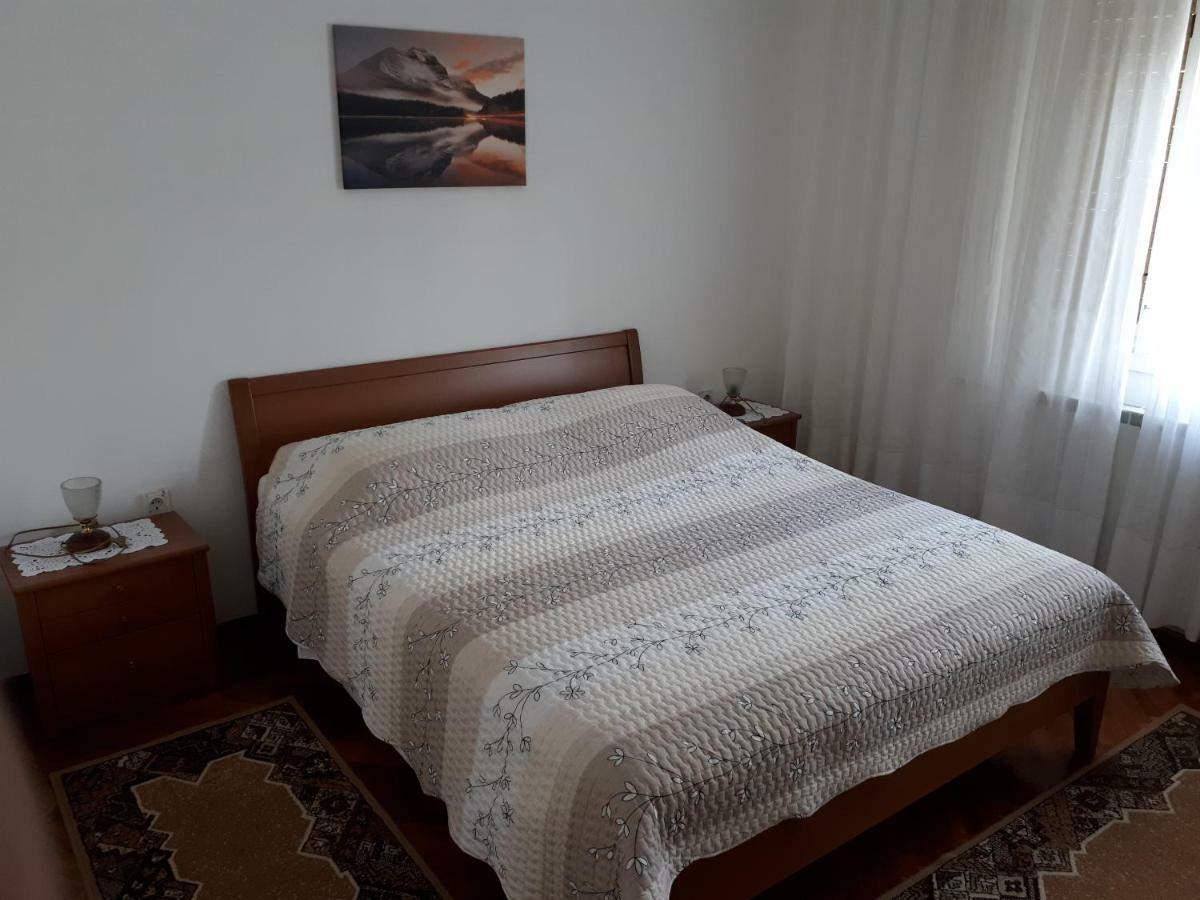 דירות PUY Apartman Ivan מראה חיצוני תמונה